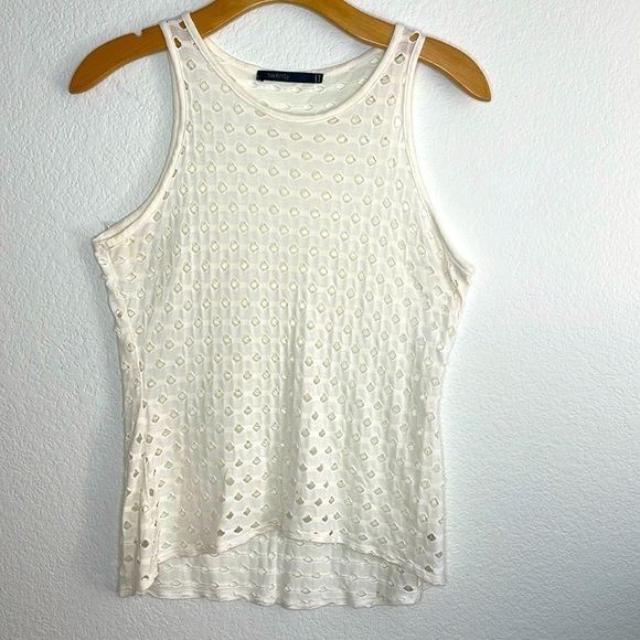 TWENTY Tank Top - Rounded Neckline mesh type fabric with cuts all over Juniors L - Picture 2 of 12